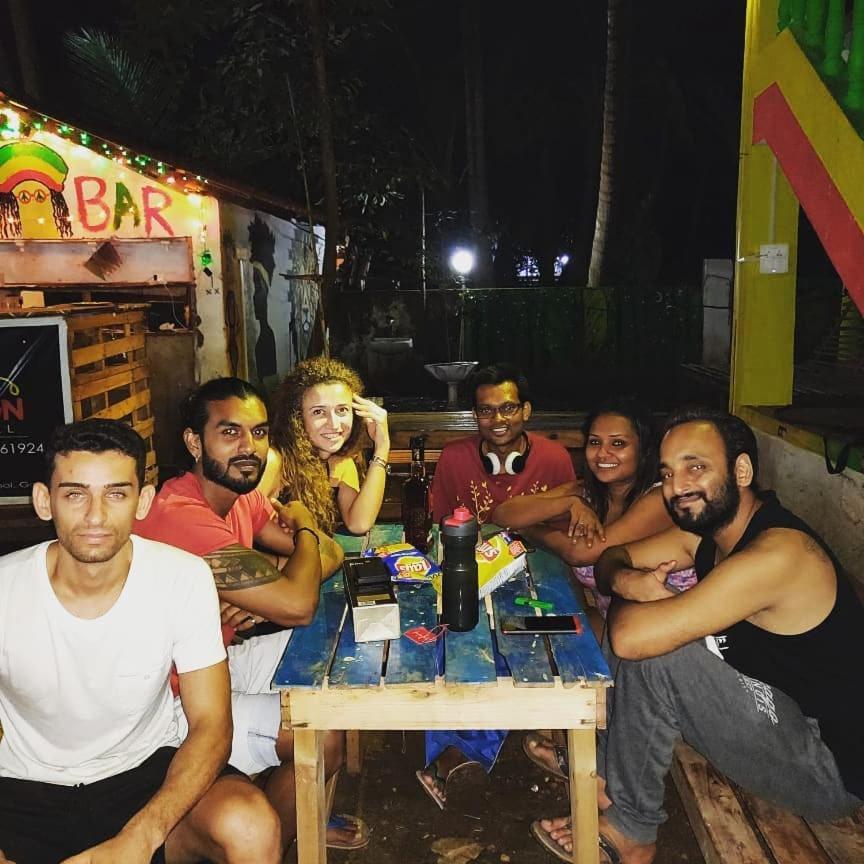 Rasta Mansion Beach Hostel And Rooms Arambol Dış mekan fotoğraf