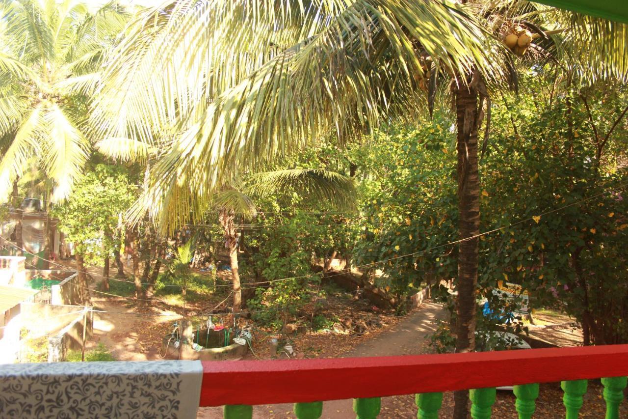 Rasta Mansion Beach Hostel And Rooms Arambol Dış mekan fotoğraf