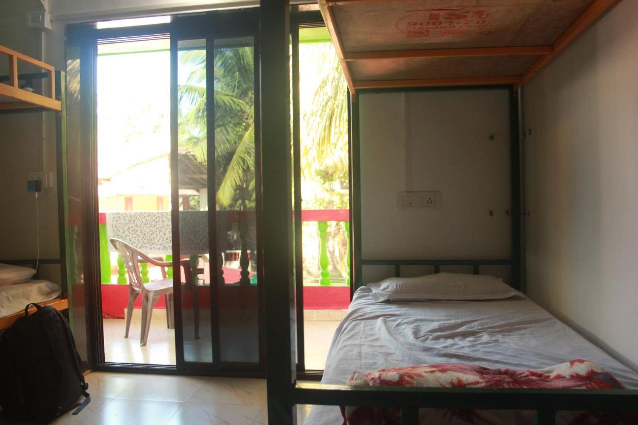 Rasta Mansion Beach Hostel And Rooms Arambol Dış mekan fotoğraf