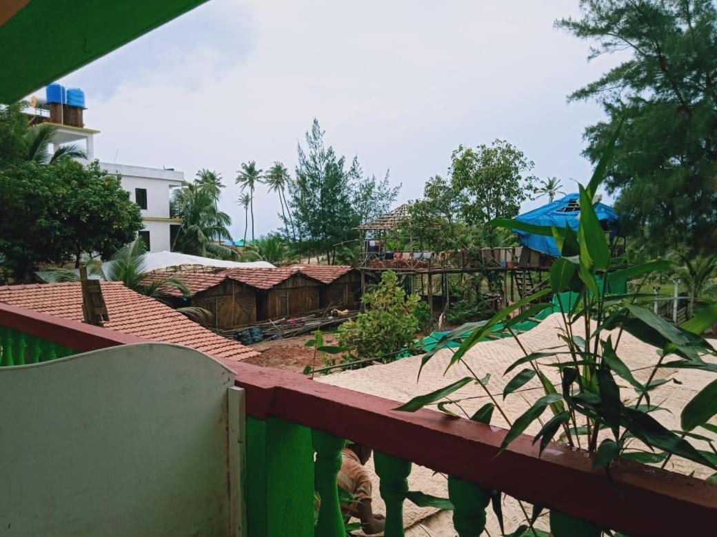 Rasta Mansion Beach Hostel And Rooms Arambol Dış mekan fotoğraf