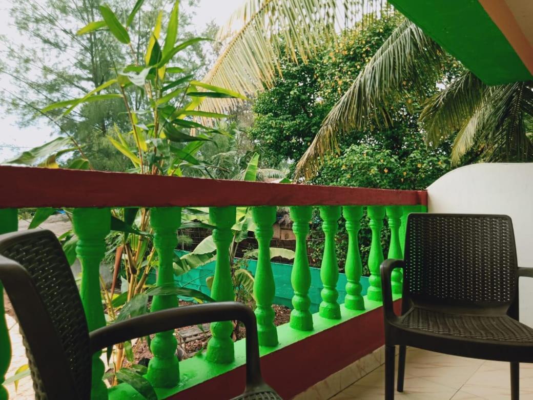 Rasta Mansion Beach Hostel And Rooms Arambol Dış mekan fotoğraf