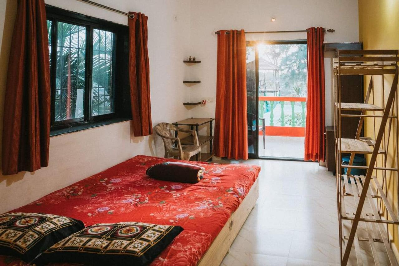 Rasta Mansion Beach Hostel And Rooms Arambol Dış mekan fotoğraf