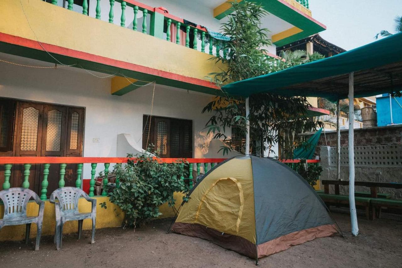 Rasta Mansion Beach Hostel And Rooms Arambol Dış mekan fotoğraf