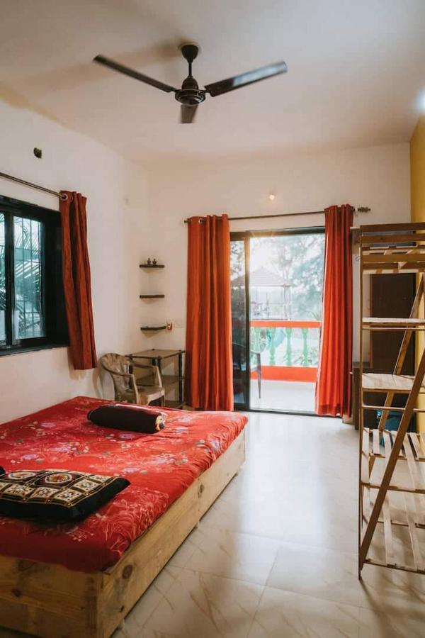 Rasta Mansion Beach Hostel And Rooms Arambol Dış mekan fotoğraf