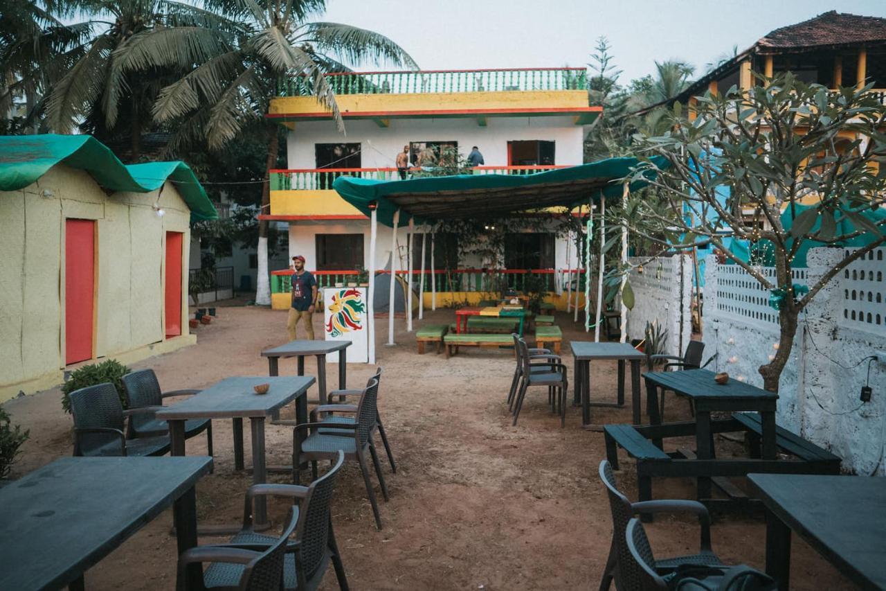 Rasta Mansion Beach Hostel And Rooms Arambol Dış mekan fotoğraf