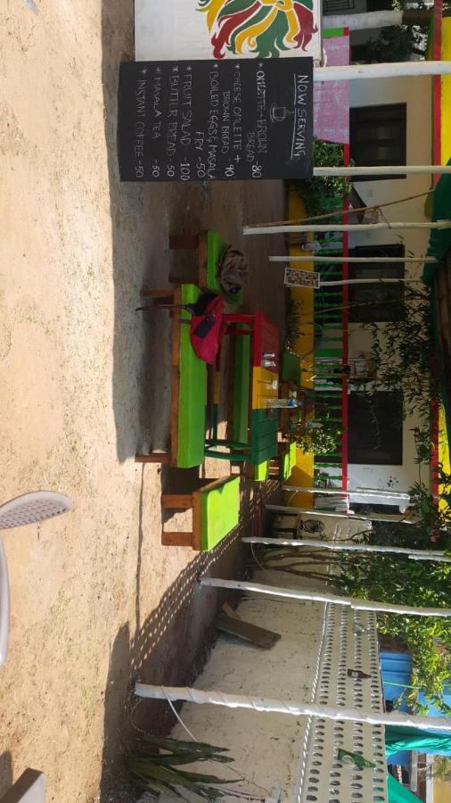 Rasta Mansion Beach Hostel And Rooms Arambol Dış mekan fotoğraf